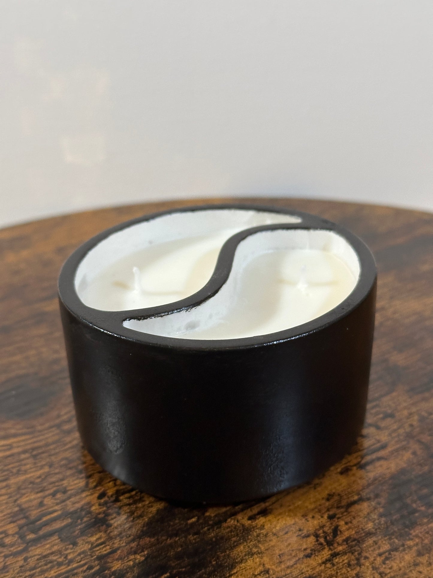 Candela Yin & Yang