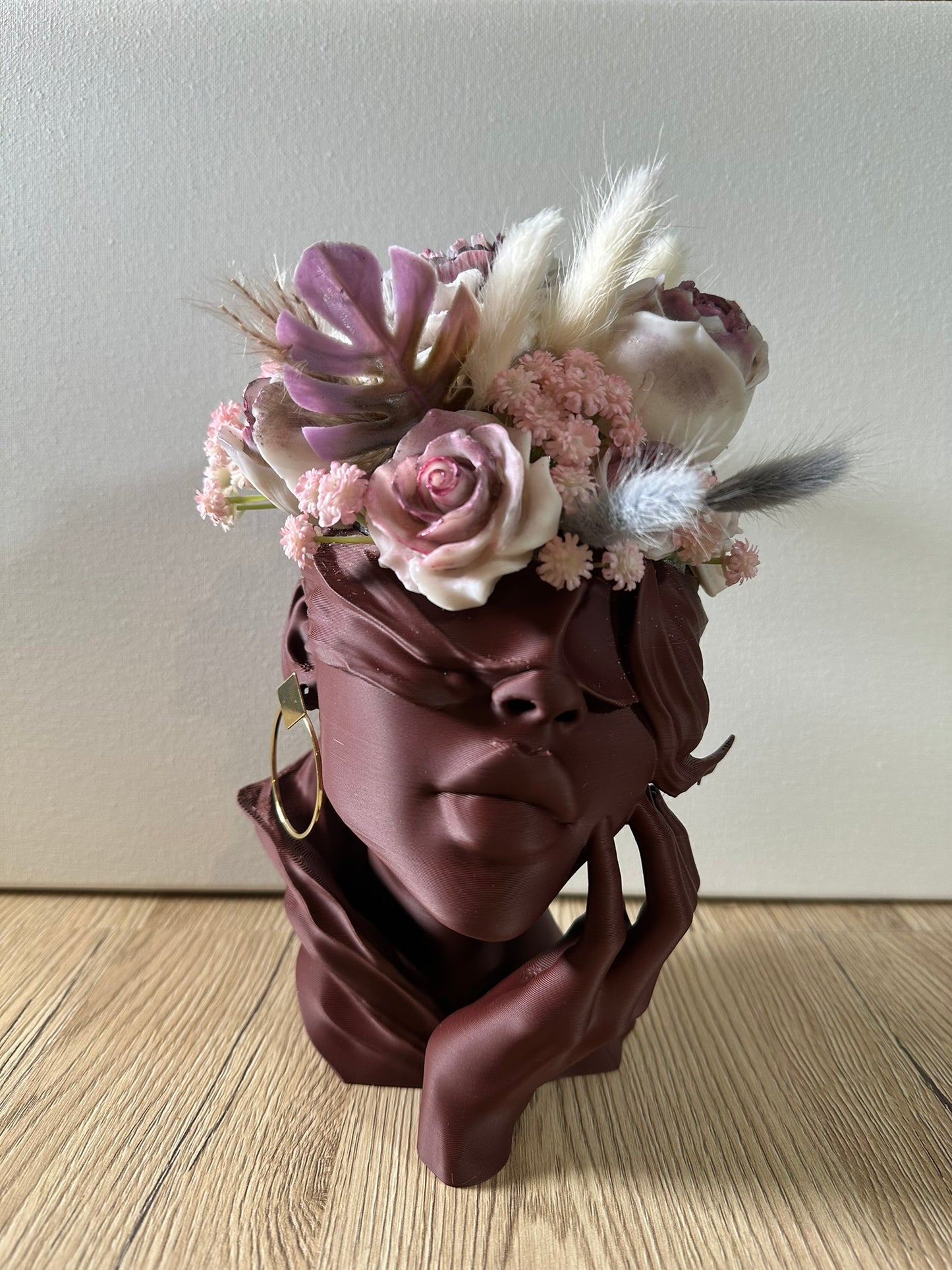 Burgundy Dea Bendata Bouquet
