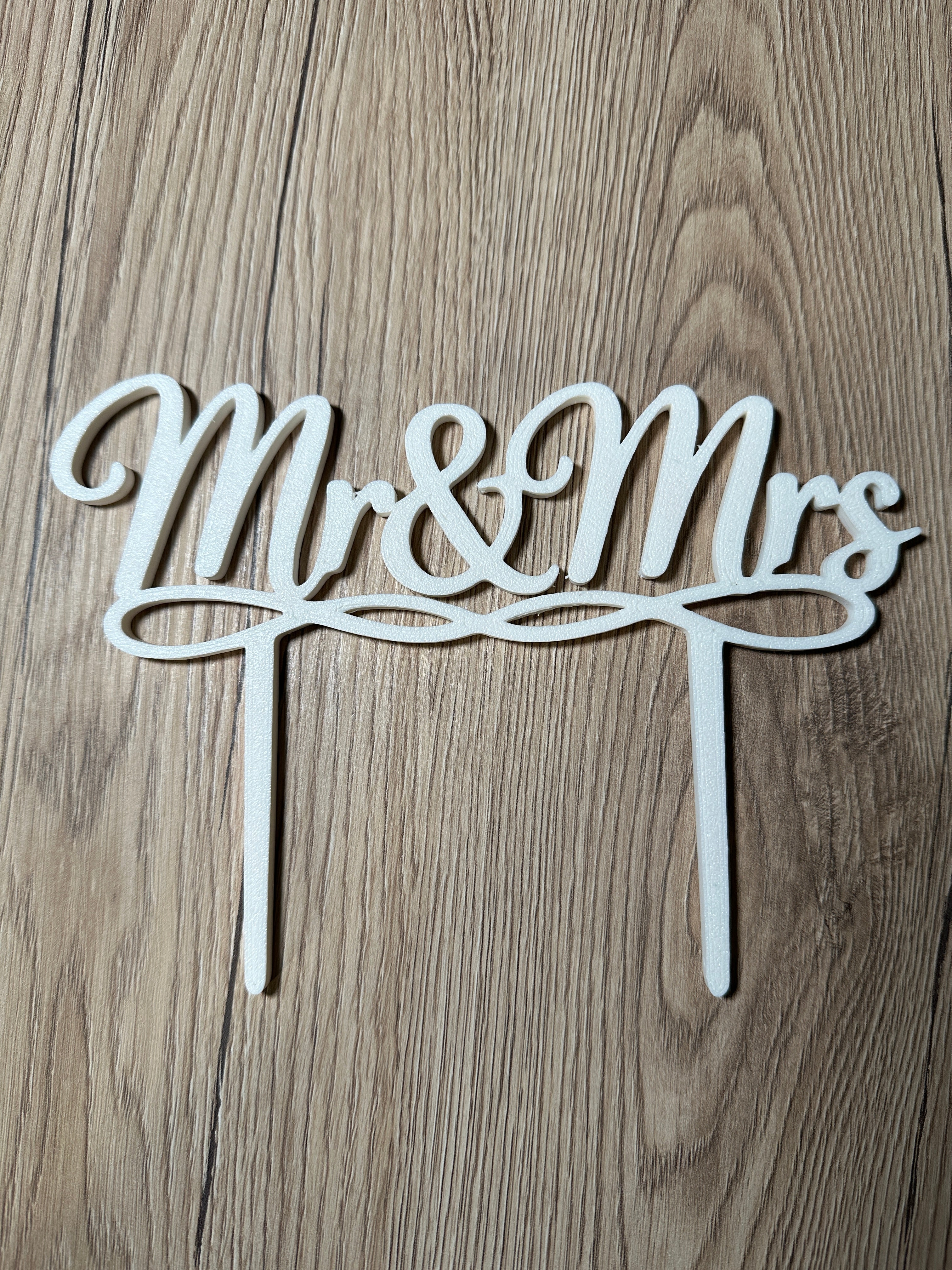 Nura Mr & Mrs