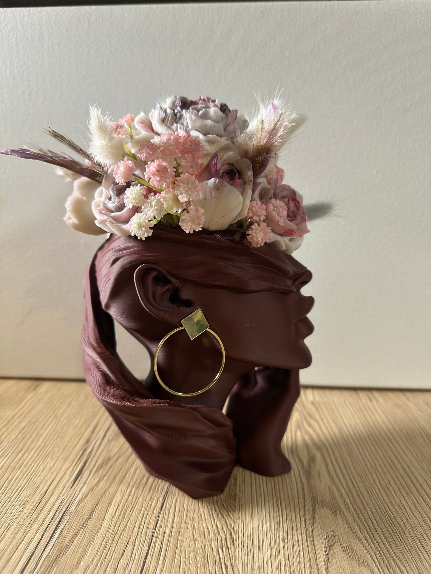 Burgundy Dea Bendata Bouquet