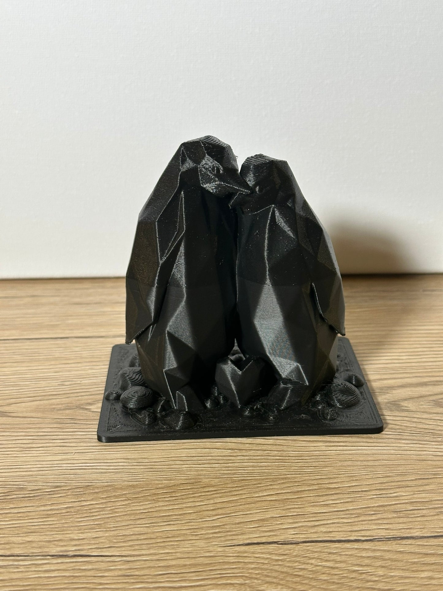 Scultura Pinguini Innamorati